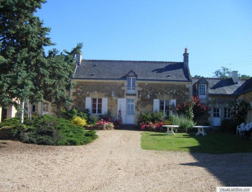 Bed and Breakfast Domaine Beausejour Panzoult Екстер'єр фото